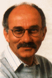 Landeschorleiter Helmut Lange, 54